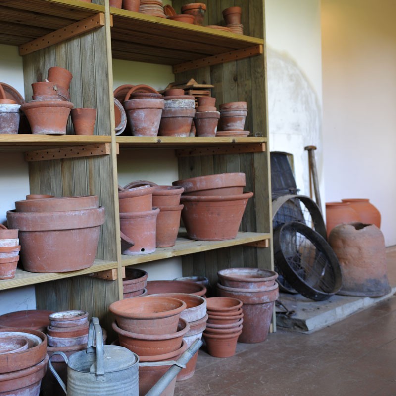 Downe House Pots sq-downe-house-pots-002.jpg